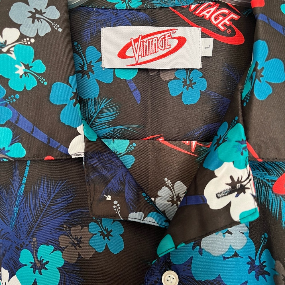 Authentic Vintage Brand Colorful Hawaiian Short Sleeve Button Down Shirt Size L - Picture 4 of 10